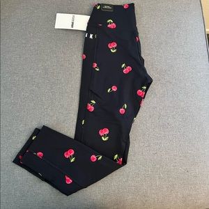 PINK Victoria’s Secret ultimate leggings Rare design